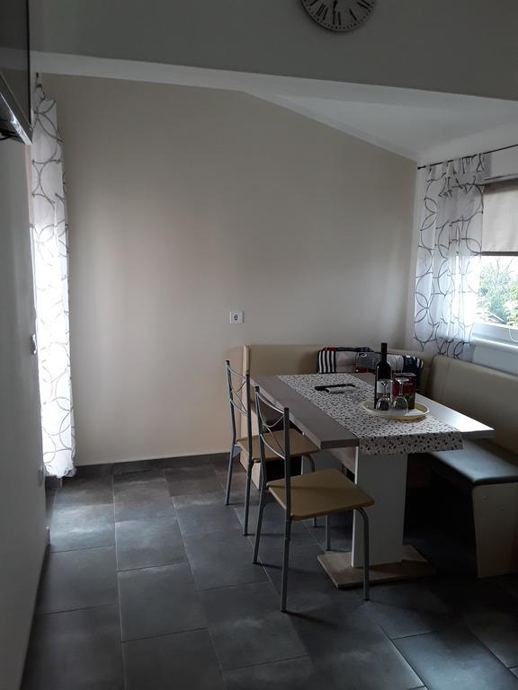 Apartment Anita ฟาชานา ภายนอก รูปภาพ
